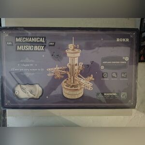 ROKR Airplane Control Tower Mechanical Music Box AMK41
